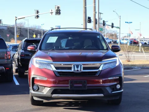 Photos of 2021 Honda Pilot Elite for sale in Kansas City, MO at Jay Wolfe Honda