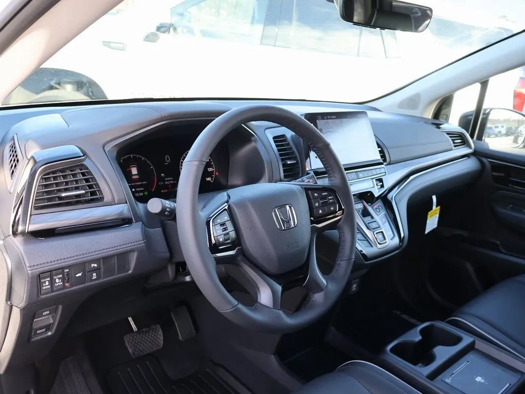 2026 Honda Odyssey Elite - Photo 14