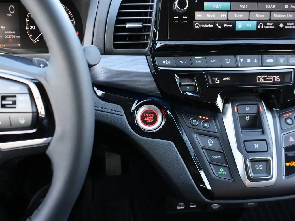 2026 Honda Odyssey Elite - Photo 20