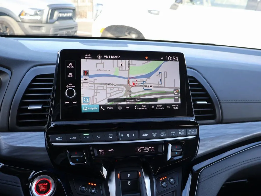 2026 Honda Odyssey Elite - Photo 16