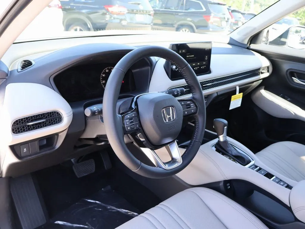 2026 Honda HR-V EX-L - Photo 13