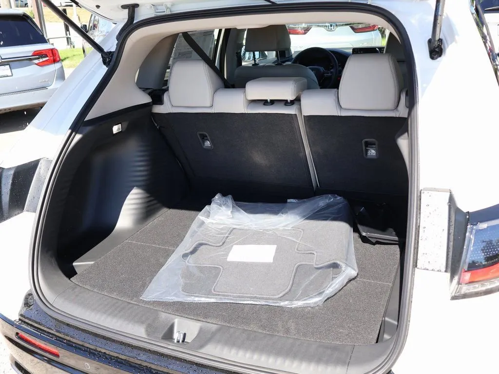 2026 Honda HR-V EX-L - Photo 12