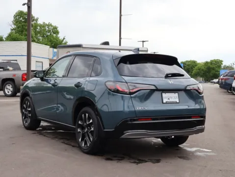 More photos of 2026 Honda HR-V EX-L at Jay Wolfe Honda, MO