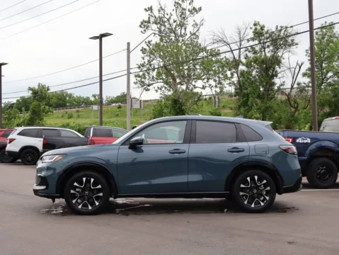 More photos of 2026 Honda HR-V EX-L at Jay Wolfe Honda, MO
