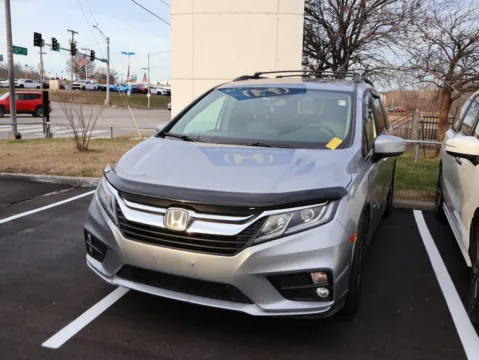 Another view of 2018 Honda Odyssey EX-L for sale in Kansas City, MO at Jay Wolfe Honda