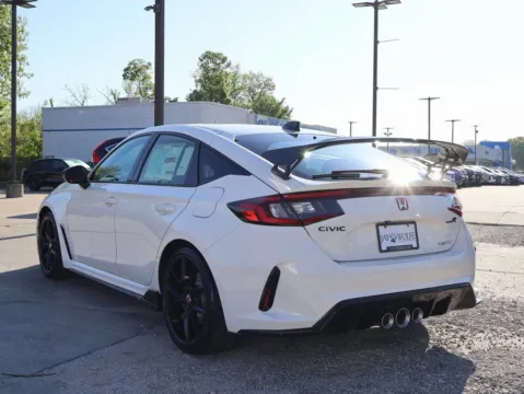More photos of 2025 Honda Civic Type R at Jay Wolfe Honda, MO