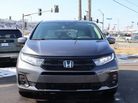 Photos of 2026 Honda Odyssey Touring for sale in Kansas City, MO at Jay Wolfe Honda