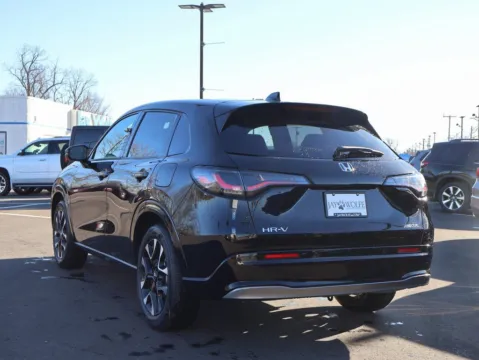 More photos of 2026 Honda HR-V EX-L at Jay Wolfe Honda, MO