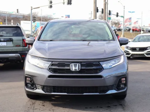 Photos of 2026 Honda Odyssey Elite for sale in Kansas City, MO at Jay Wolfe Honda