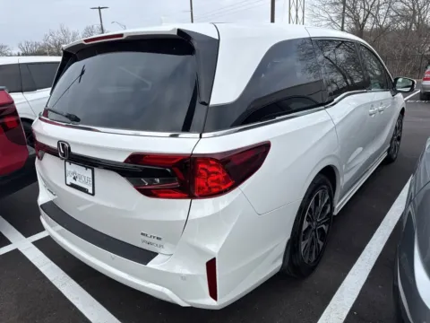 More photos of 2026 Honda Odyssey Elite at Jay Wolfe Honda, MO