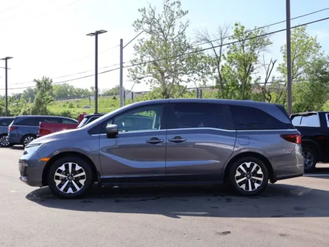 More photos of 2026 Honda Odyssey EX-L at Jay Wolfe Honda, MO