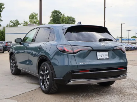 More photos of 2026 Honda HR-V EX-L at Jay Wolfe Honda, MO