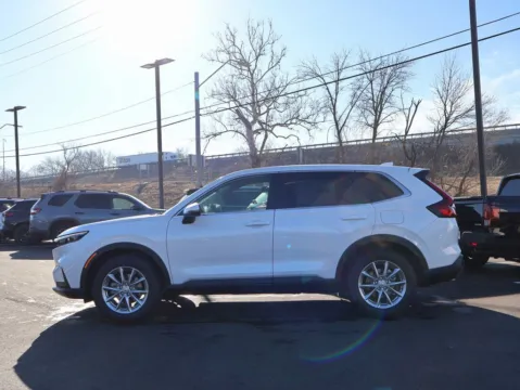 More photos of 2026 Honda CR-V EX at Jay Wolfe Honda, MO