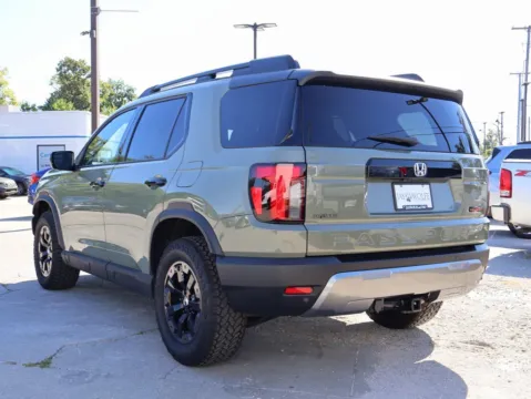 More photos of 2026 Honda Passport TrailSport Elite at Jay Wolfe Honda, MO