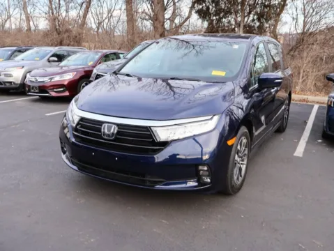 Another view of 2022 Honda Odyssey EX-L for sale in Kansas City, MO at Jay Wolfe Honda