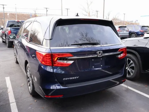 More photos of 2022 Honda Odyssey EX-L at Jay Wolfe Honda, MO