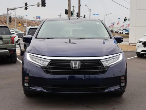 Photos of 2022 Honda Odyssey EX-L for sale in Kansas City, MO at Jay Wolfe Honda