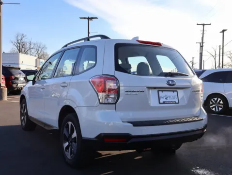 More photos of 2017 Subaru Forester 2.5i at Jay Wolfe Honda, MO