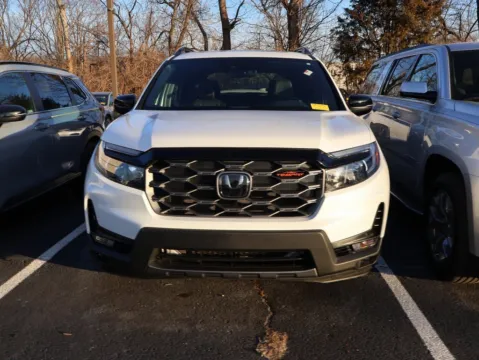 Photos of 2023 Honda Passport TrailSport for sale in Kansas City, MO at Jay Wolfe Honda