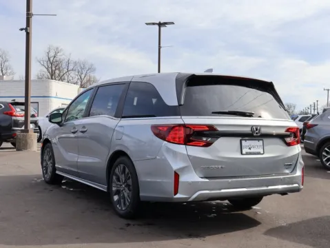 More photos of 2026 Honda Odyssey Touring at Jay Wolfe Honda, MO