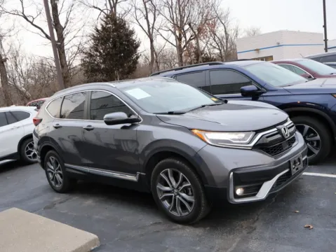 More photos of 2021 Honda CR-V Touring at Jay Wolfe Honda, MO