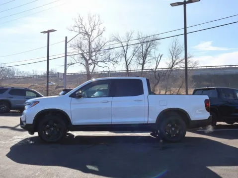 More photos of 2026 Honda Ridgeline Black Edition Two-Tone at Jay Wolfe Honda, MO
