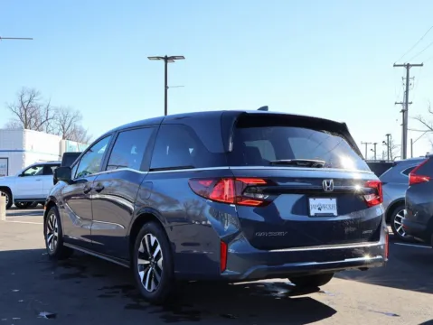 More photos of 2026 Honda Odyssey EX-L at Jay Wolfe Honda, MO