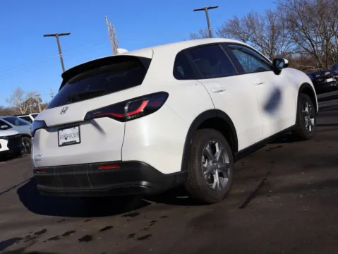 More photos of 2026 Honda HR-V LX at Jay Wolfe Honda, MO