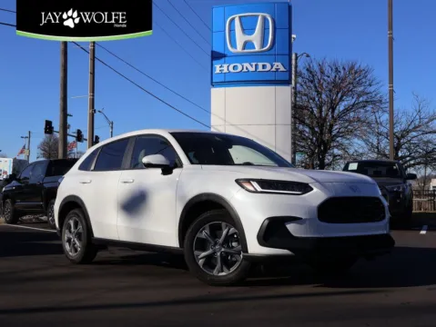 White 2026 Honda HR-V LX for sale in Kansas City, MO