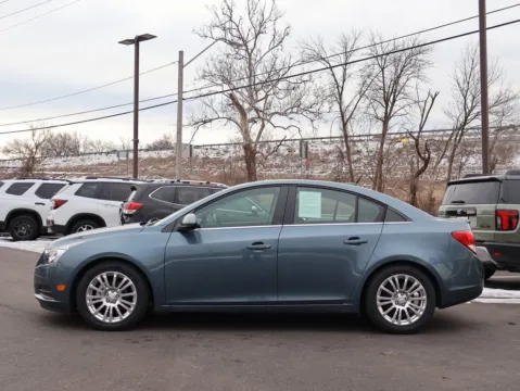 More photos of 2012 Chevrolet Cruze ECO at Jay Wolfe Honda, MO