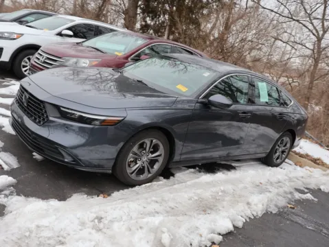 More photos of 2024 Honda Accord Hybrid EX-L at Jay Wolfe Honda, MO