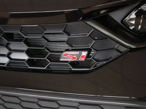 More photos of 2026 Honda Civic Si at Jay Wolfe Honda, MO