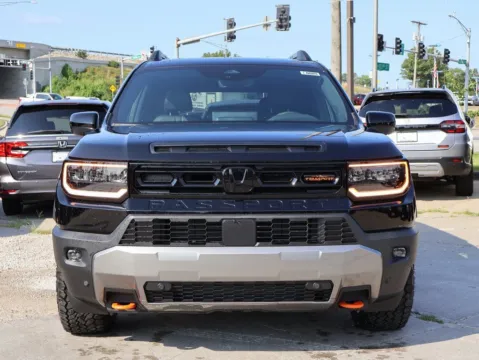 Photos of 2026 Honda Passport TrailSport Elite Blackout for sale in Kansas City, MO at Jay Wolfe Honda