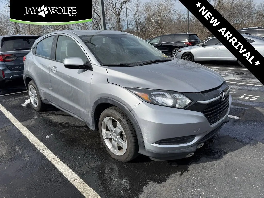 Used 2017 Honda HR-V LX with VIN 3CZRU6H32HG707020 for sale in Kansas City