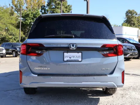 More photos of 2026 Honda Odyssey Elite at Jay Wolfe Honda, MO