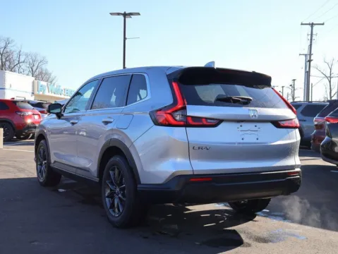 More photos of 2026 Honda CR-V EX-L at Jay Wolfe Honda, MO