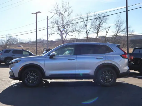 More photos of 2026 Honda CR-V EX-L at Jay Wolfe Honda, MO