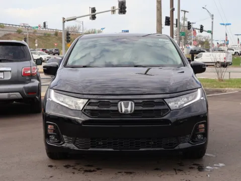 Photos of 2026 Honda Odyssey Elite for sale in Kansas City, MO at Jay Wolfe Honda