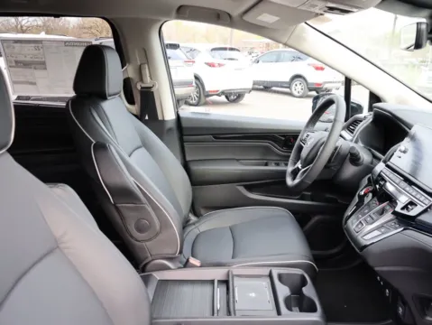 More photos of 2026 Honda Odyssey Elite at Jay Wolfe Honda, MO