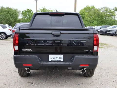 More photos of 2026 Honda Ridgeline RTL at Jay Wolfe Honda, MO
