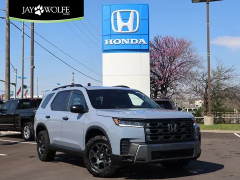Gray 2026 Honda Pilot TrailSport for sale in Kansas City, MO
