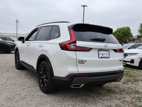 More photos of 2026 Honda CR-V Hybrid Sport-L at Jay Wolfe Honda, MO