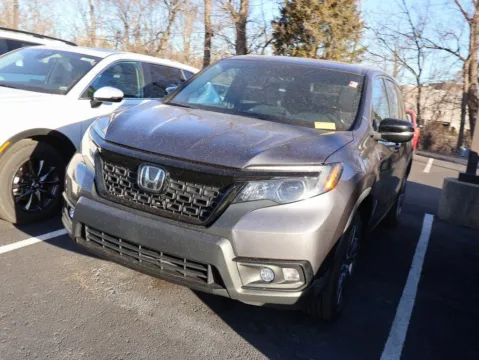 Another view of 2020 Honda Passport EX-L for sale in Kansas City, MO at Jay Wolfe Honda