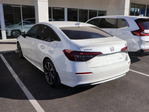 More photos of 2025 Honda Civic Sedan Hybrid Sport at Jay Wolfe Honda, MO