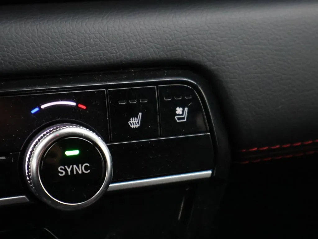 2025 Honda Pilot Black Edition - Photo 24