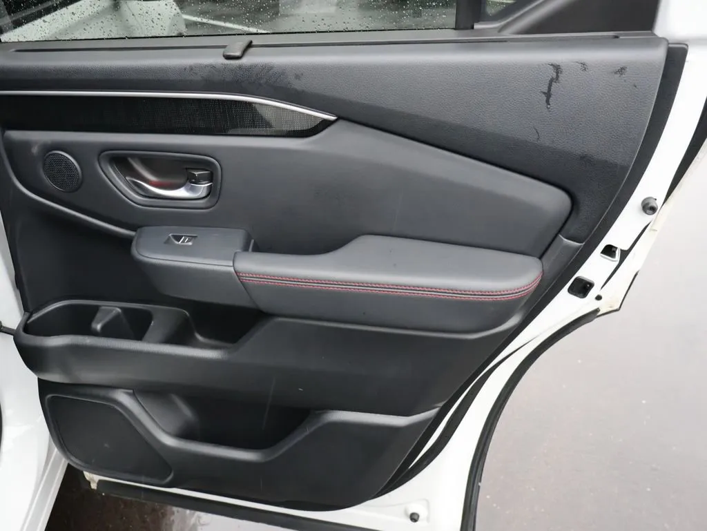 2025 Honda Pilot Black Edition - Photo 14