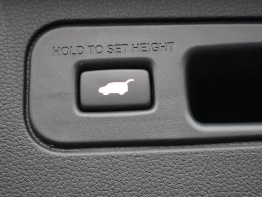 2025 Honda Pilot Black Edition - Photo 16