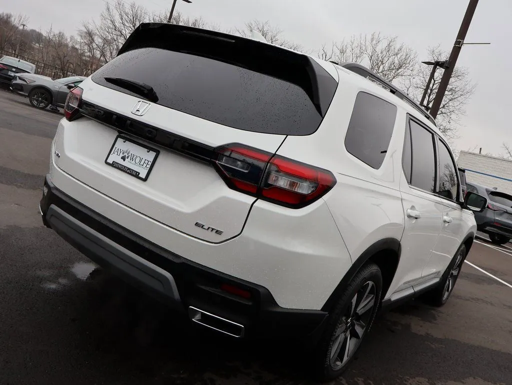 2025 Honda Pilot Elite - Photo 7