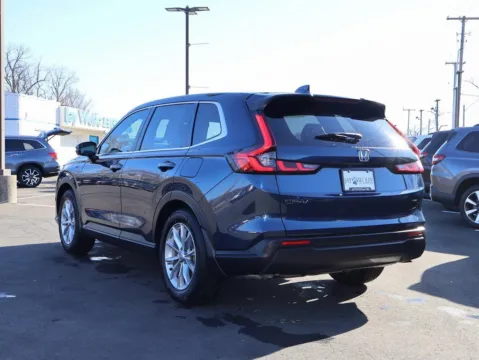 More photos of 2025 Honda CR-V EX-L at Jay Wolfe Honda, MO