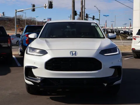 Photos of 2026 Honda HR-V EX-L for sale in Kansas City, MO at Jay Wolfe Honda